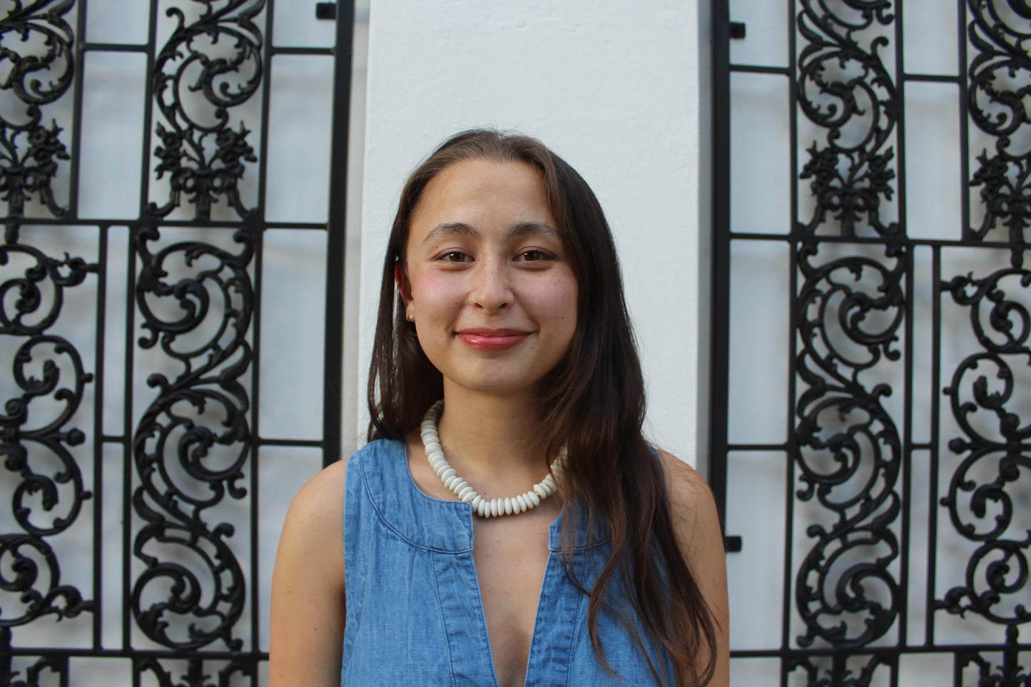 Saucer Necklace- White